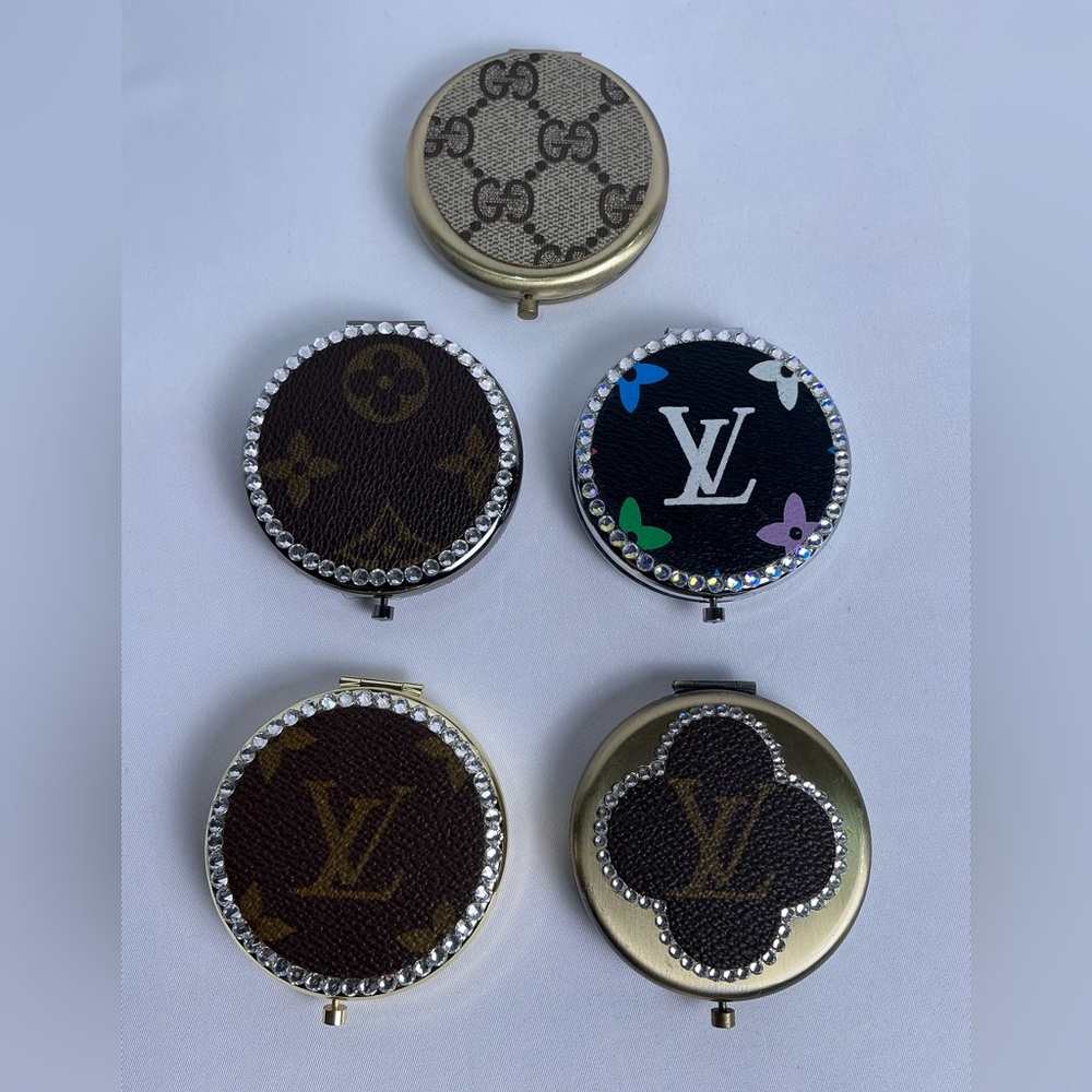 Louis Vuitton Monogram Canvas Gold Compact Mirror Embellished Swarovski Crystals - Picture 6 of 7